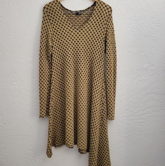 Lisa Bayne Assymetrical Tunic Size Large - Picture 1 of 6